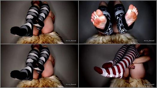 Socks – Arwen Datnoid – The Ultimate Sock Video