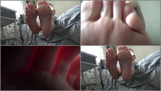 Sneakers – Jordyn’s Foot Worship – Just Back From The Gym