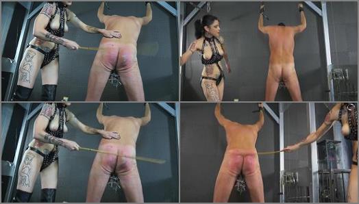 Whipping – Cadence Loves Caning
