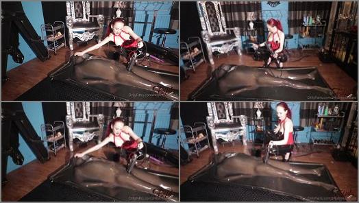 Mistress Fatale  The Vacuum Bed preview