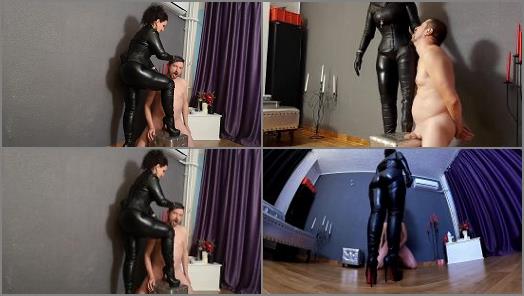 Mistress Luna  CBT to an impotent preview