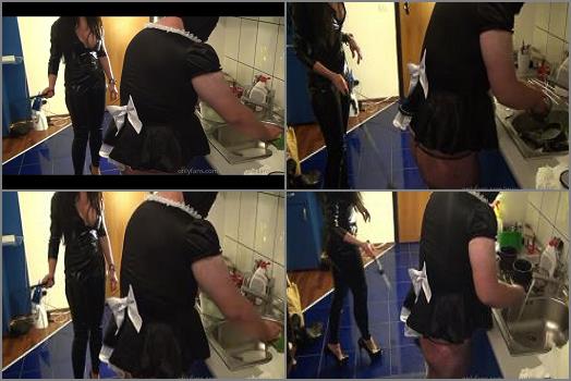 Mistress Antonella Femdom – Mistress Antonella – The Cleaning Lady Sissy Does The Dishes Under The Control